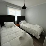 Casa Amoblada En Sector Residencial