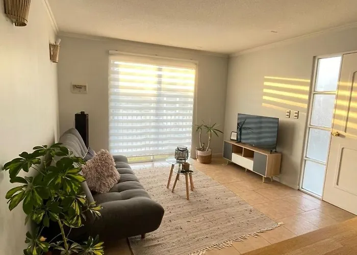 Casa Amoblada En Sector Residencial