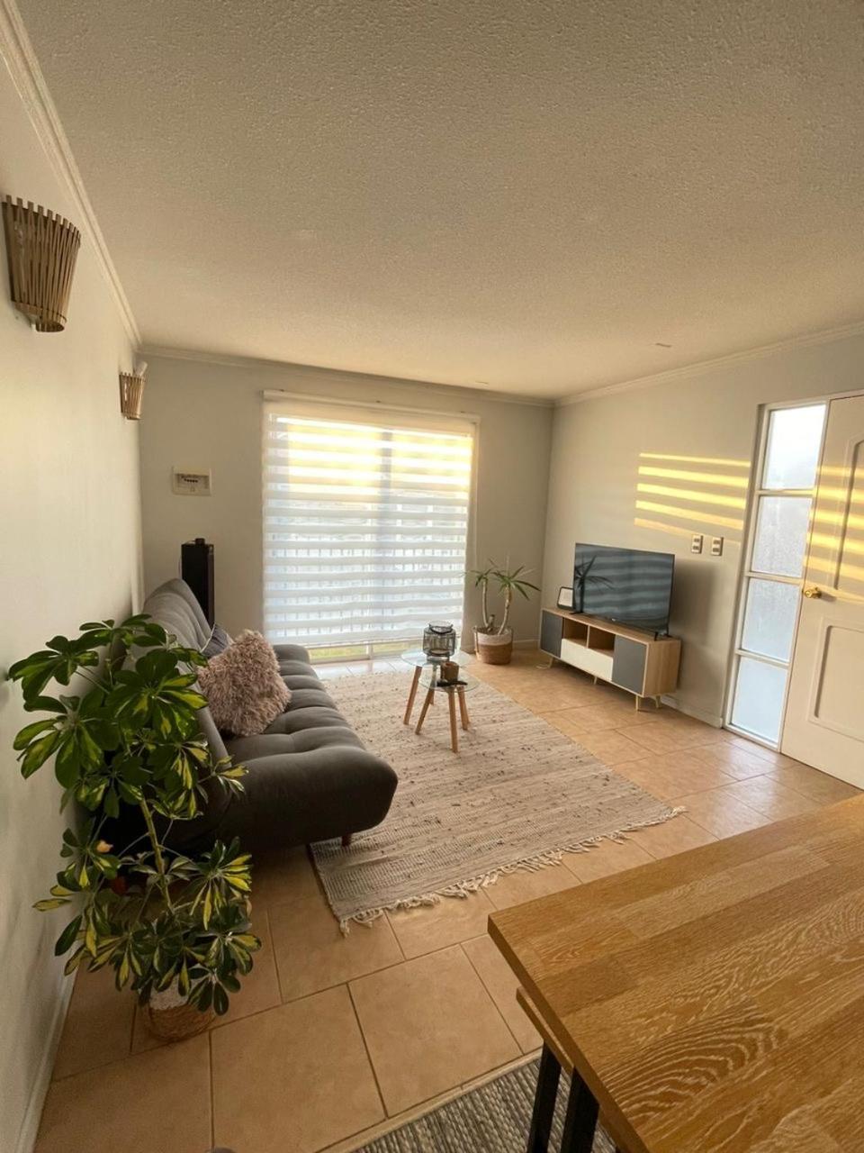 Casa Amoblada En Sector Residencial *